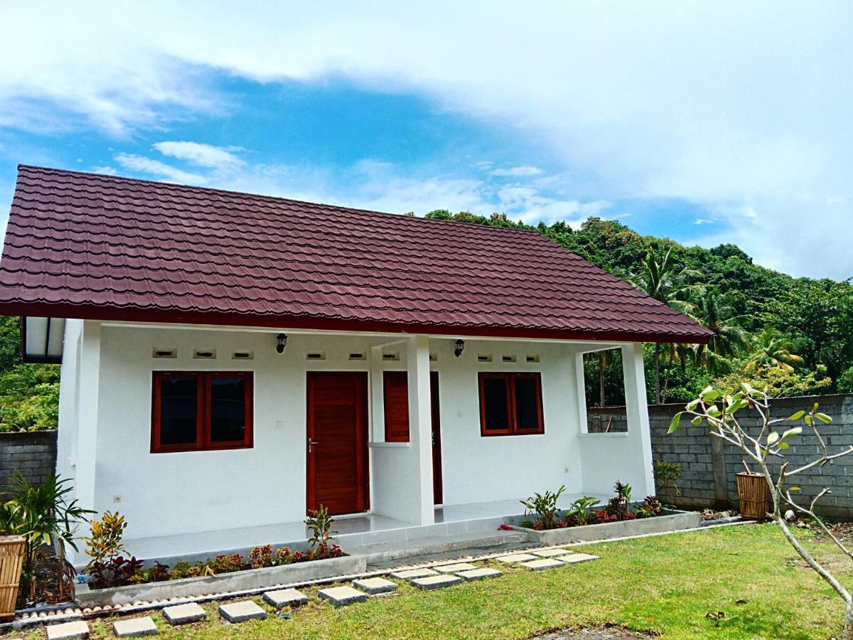 Homestay Singon Lombok And Surf Selong Belanak